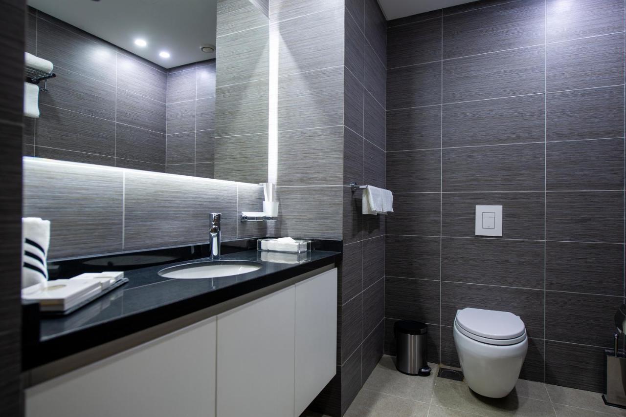 Zur Studios And Suites Бейрут Екстериор снимка