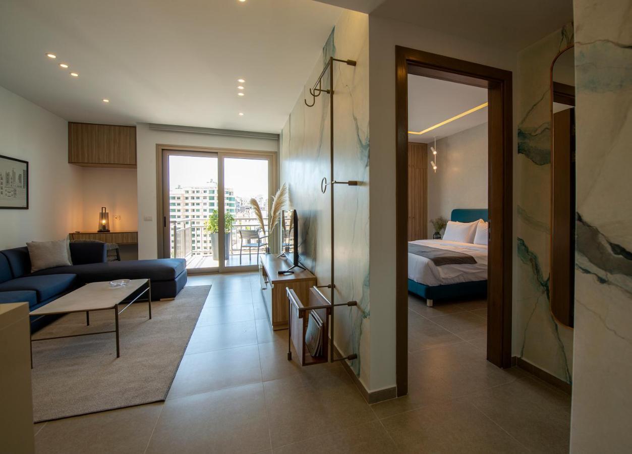 Zur Studios And Suites Бейрут Екстериор снимка